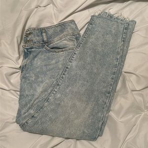 SO High Waisted Mom Jeans